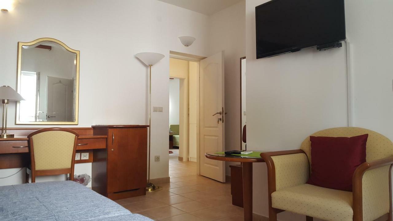 Guest House Sol ツァヴタット エクステリア 写真